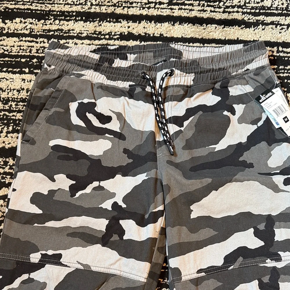 Ecko Unlimited Gray Camouflage Joggers - Picture 4 of 6